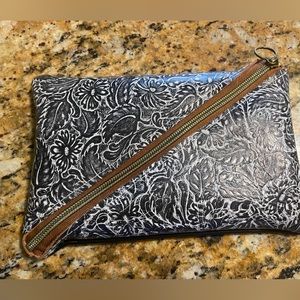 Leather pouch